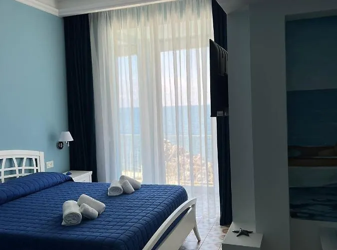 Alojamento de Acomodação e Pequeno-almoço Antica Dimora Del Mare - Luxury Diamante